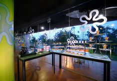 Bar, Cafe and Lounge 4 favehotel PGC Cililitan