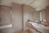 Toilet Kamar favehotel Melawai