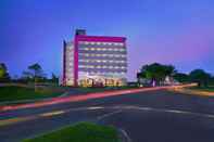 ภายนอกอาคาร favehotel Jababeka Cikarang