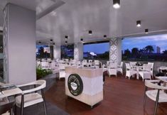Bar, Cafe and Lounge 5 Hotel Neo Malioboro by ASTON