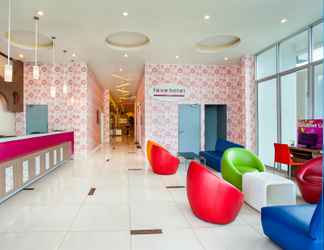 Lobi 2 favehotel Manahan - Solo