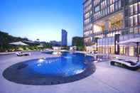 ภายนอกอาคาร The Grove Suites by GRAND ASTON