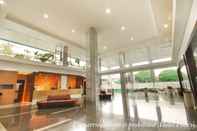 Lobby Hotel Gren Alia Jakarta