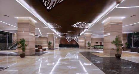 Lobby 2 The Alana Hotel and Convention Center - Solo by ASTON