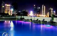 Swimming Pool 6 Royal Kuningan Hotel