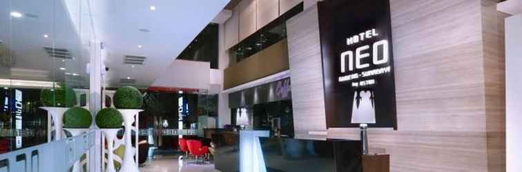 Lobby Hotel Neo Gubeng - Surabaya by ASTON