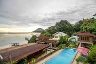 Swimming Pool Bastianos Bunaken Dive Resort