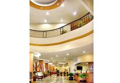 Lobby 4 Aston Niu Manokwari