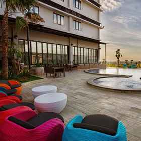 Swimming Pool 1 Hotel Neo Eltari - Kupang by ASTON, Hotel Kupang