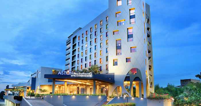 Exterior ASTON Palembang Hotel & Conference Center