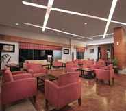 Bar, Cafe and Lounge 6 ASTON Tanjung City Hotel