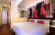 ห้องนอน 7 favehotel MEX Tunjungan Surabaya