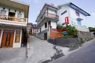 Exterior OYO 1048 Rahayu Bromo Hotel