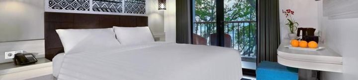 Bedroom 4 Aston Anyer Beach Hotel