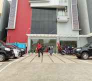 Exterior 6 Citismart Hotel BSD