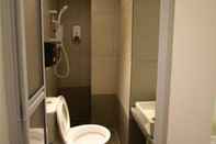 In-room Bathroom Place2Stay @ Kenyalang