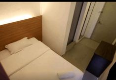Kamar Tidur 7 Place2Stay @ Airport Hotel - [INACTIVE]