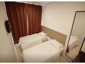 Kamar Tidur 4 Place2Stay @ Airport Hotel