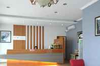 Lobi Place2Stay @ RH Plaza Hotel