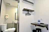 Bilik Mandi dalam Bilik Place2Stay @ RH Plaza Hotel