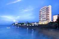 Exterior ASTON Kupang Hotel & Convention Center