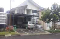 Exterior Villa Bukit Dago