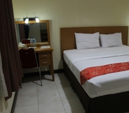 Bedroom 5 Hotel Cendrawasih 66