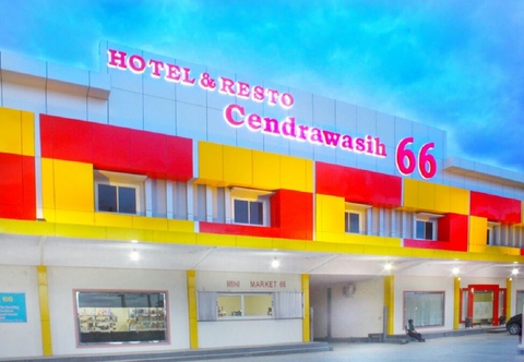 Bangunan Hotel Cendrawasih 66
