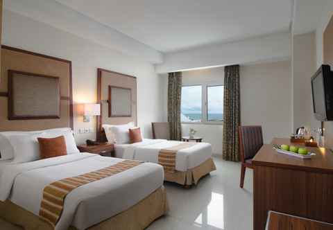 Bedroom ASTON Manado Hotel
