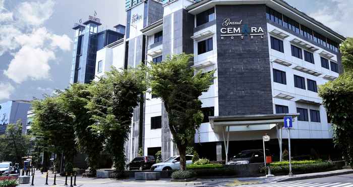 Bangunan Grand Cemara Hotel