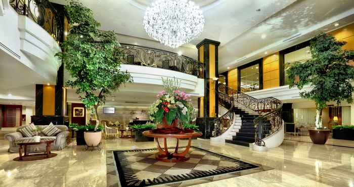 Lobby ASTON Tropicana