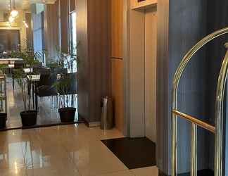 Lobby 2 Boulevard Hotel Ternate