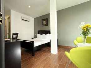 Kamar Tidur 4 Crossroads Hotel