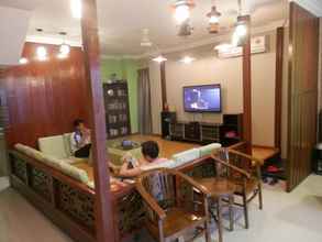 Lobi 4 Travellers Planet Hotel & Guesthouse