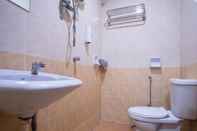 Toilet Kamar Mayview Glory Hotel