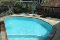 Swimming Pool Vista  Penginapan Tabanan