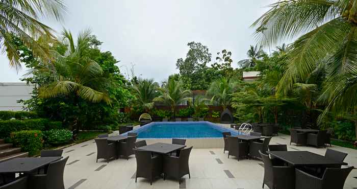 Swimming Pool d'SEASON Hotel Karimunjawa