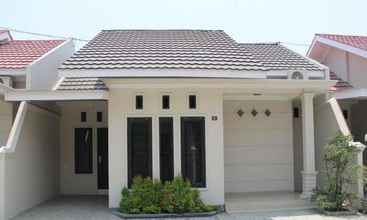 Exterior 4 Borneo Guesthouse Palu