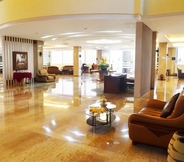 Lobby 3 Hotel Regina 