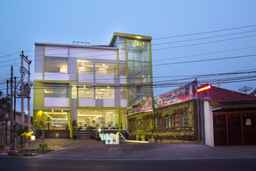 Fresh Hotel Sukabumi, ₱ 1,423.82