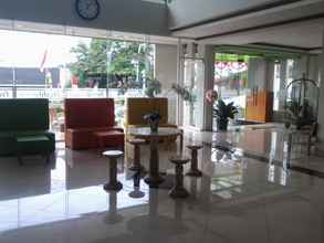 Lobi 4 Fresh Hotel Sukabumi