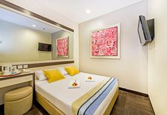 Bedroom 6 Hotel 81 Bugis