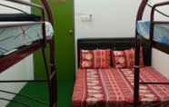 Bedroom 6 SPOT ON 90870 Karim Ct Guest House 