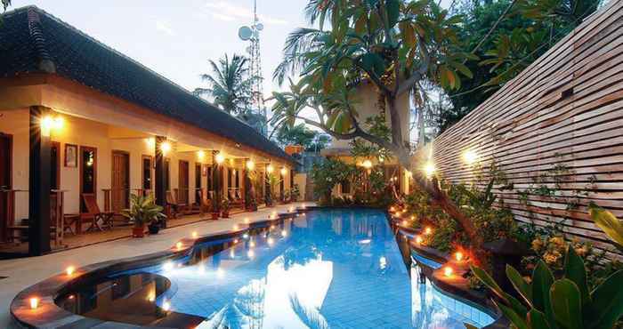 Swimming Pool Sama Sama Bungalows