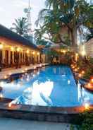 SWIMMING_POOL Sama Sama Bungalows