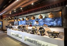ร้านอาหาร 2 Omni Tower Sukhumvit Nana by Compass Hospitality