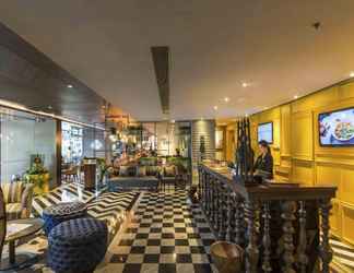 Lobi 2 Maitria Hotel Sukhumvit 18 Bangkok – A Chatrium Collection 