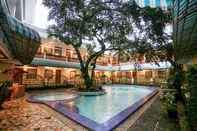 Swimming Pool Sahira Butik Hotel Paledang