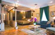 Kamar Tidur 4 Geulis Boutique Hotel & Cafe