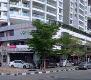 Atraksi di Area Sekitar 5 Apple 1 Hotel Queensbay